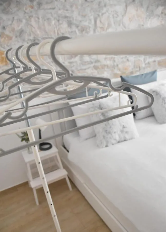 Studio Apartment Una Pula